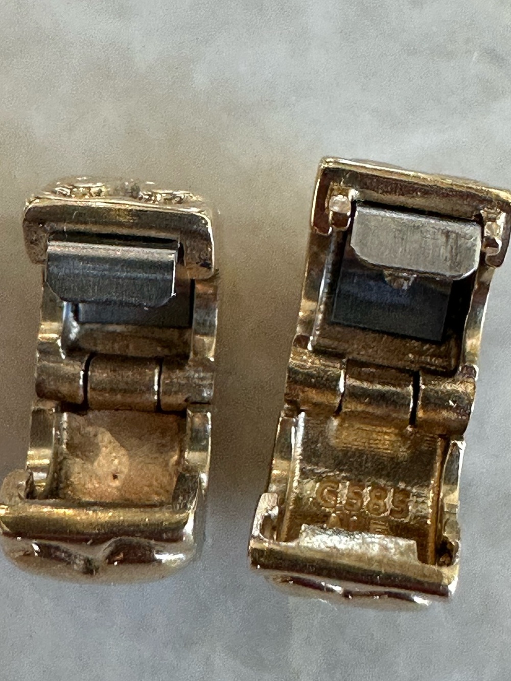 Two Pandora 14k solid gold Heart Clips for Pandora Memories bracelet - Picture 4 of 7